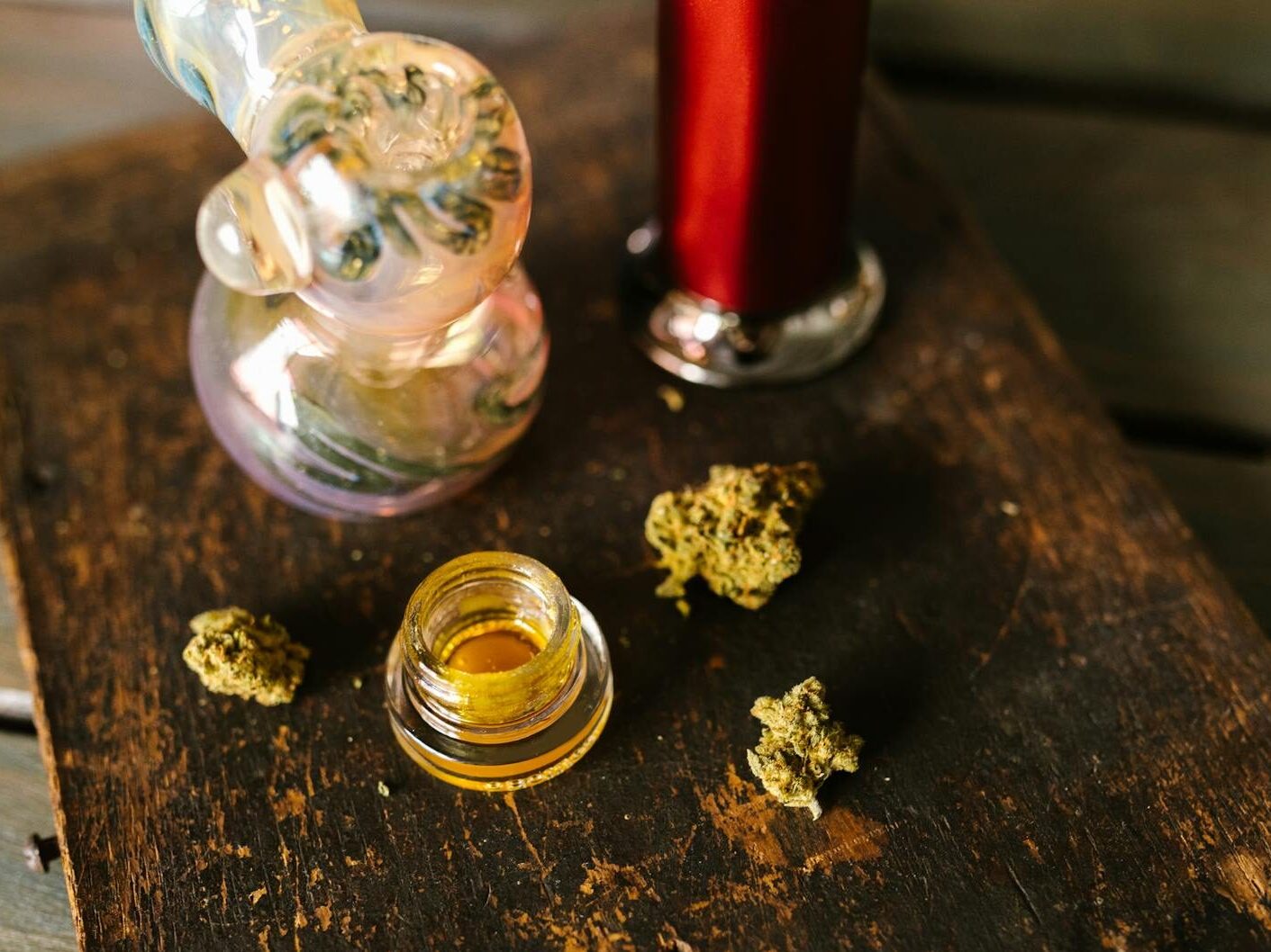How to Make Flower Rosin at Home: Solventless Cannabis Extract Method