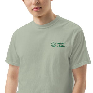 "Plant Dad" shirt in bay on a man close up front view